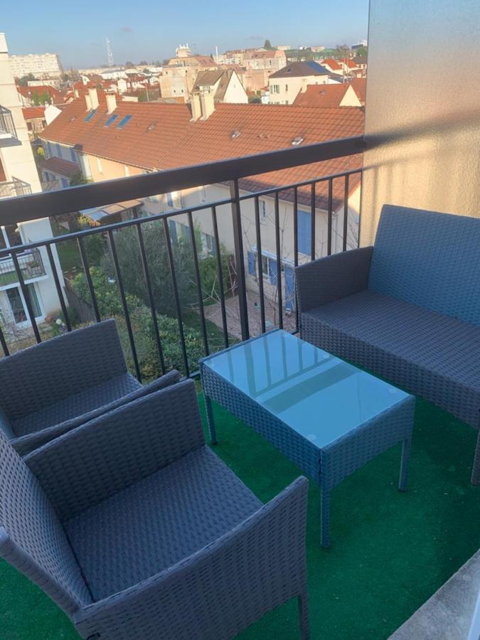Lumineux Studio Avec Balcon / Cosy Flat With Balcony Apartment Villejuif Exterior photo